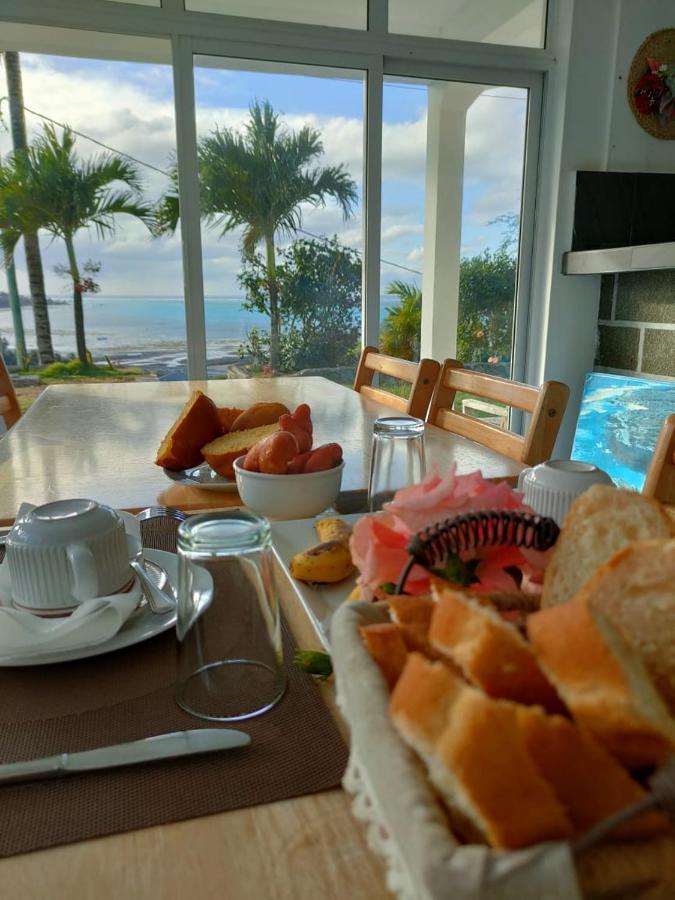 La Terrasse Guest house Port South East